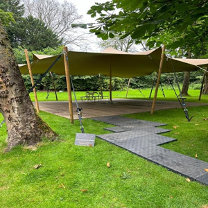 Stretchtent 15 x 10 meter huren